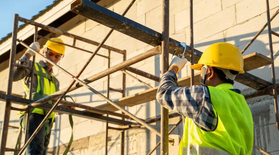Professional fairlawn roofing services in Dougherty, TX